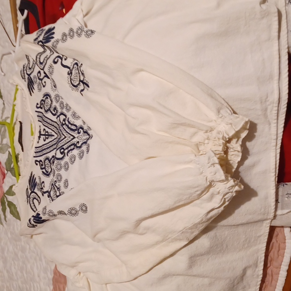 Beautiful embroidery shirt 100% cotton white